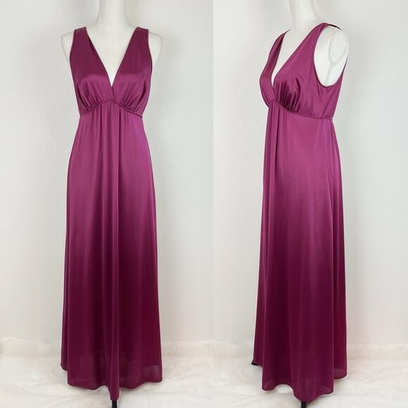 Vintage Women’s Nightgown Chemise Negligée Small - Picture 1 of 8